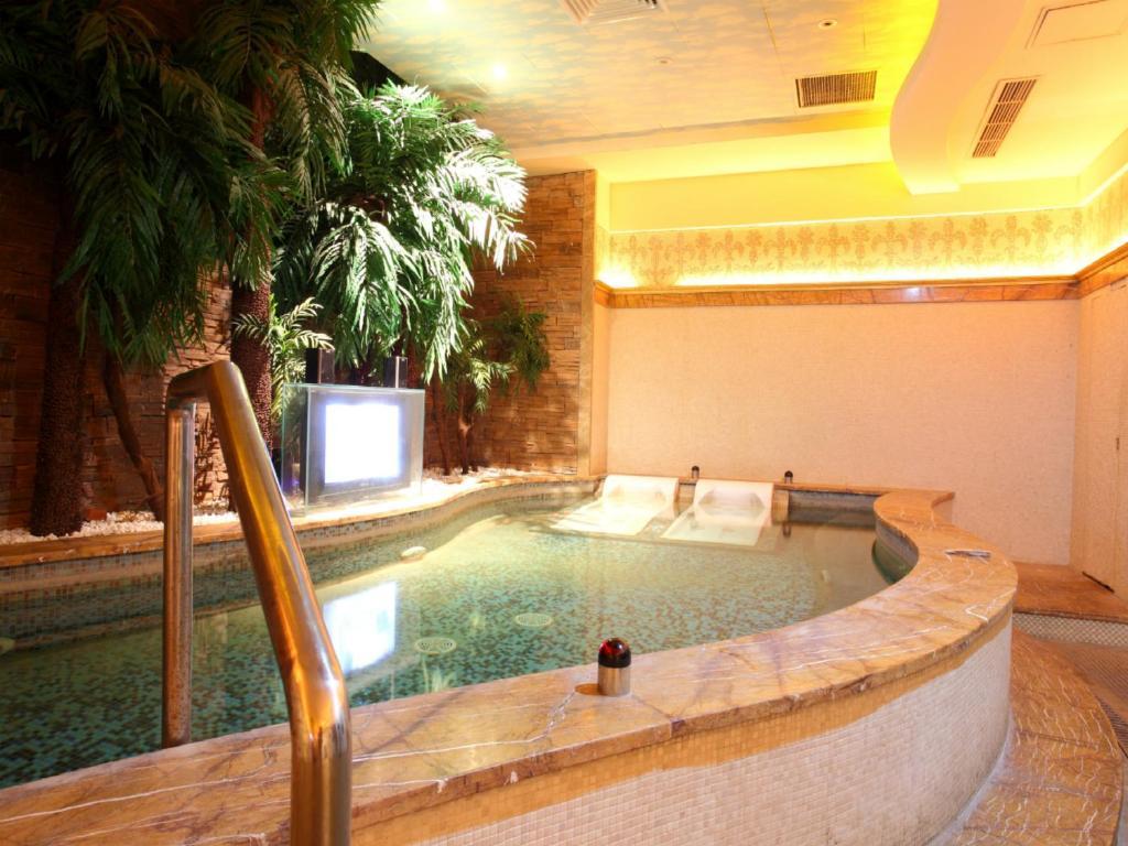 Beijing King Wing Hot Spring Hotel Exterior photo